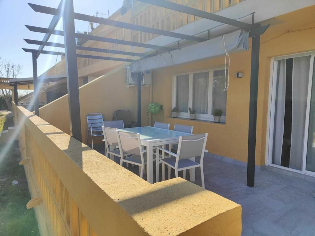 Superbe Appartement Terrasse Entierement Renove Au Bord De L'Ebre Deltebre Exteriér fotografie